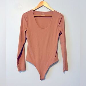 NWOT Nuuds Long Sleeve Scoopneck Bodysuit Cinnamon